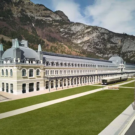 Canfranc Estacion, A Royal Hideaway Hotel - Gran Lujo-3